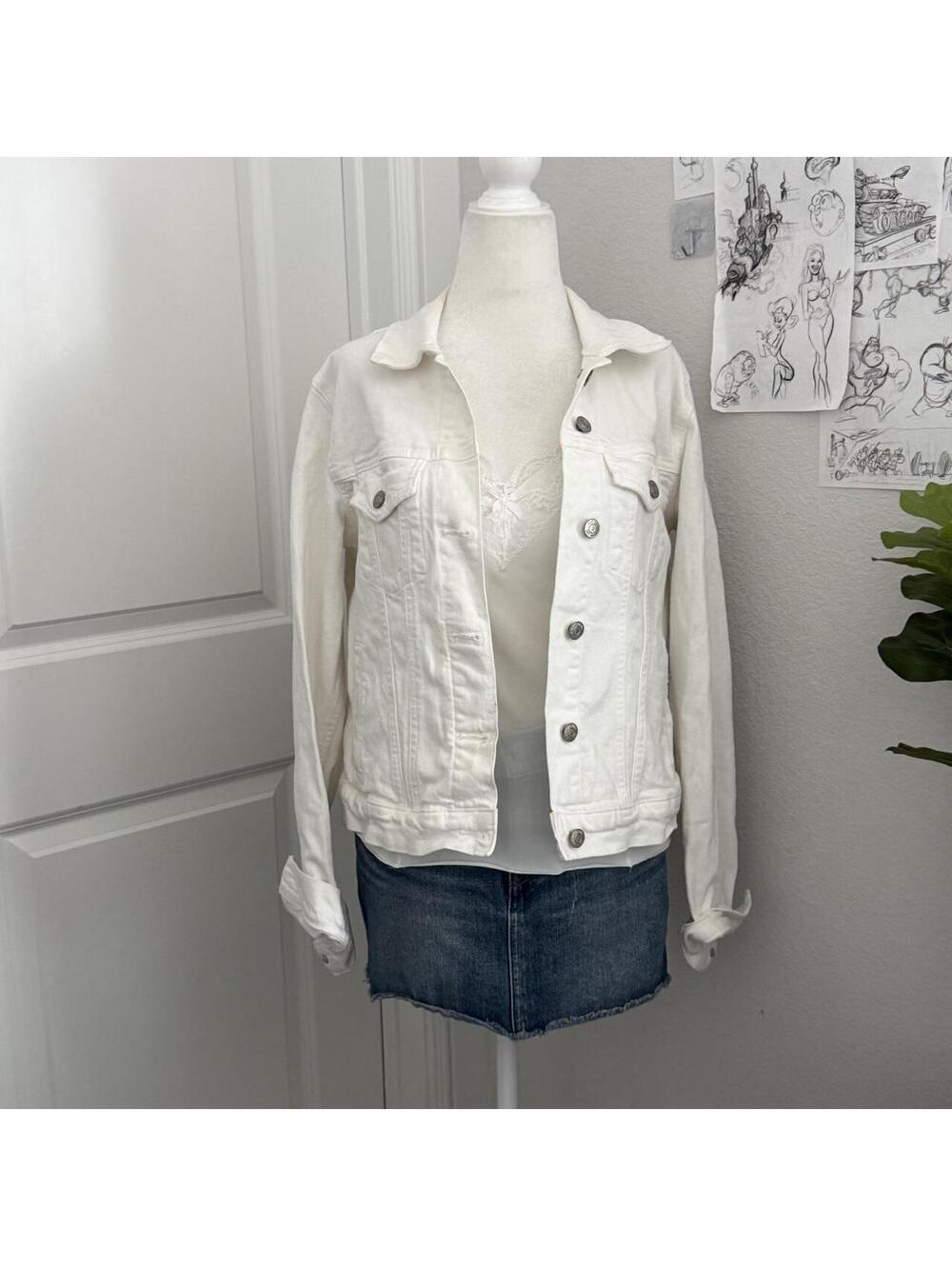 Gap white 100% cotton denim jacket